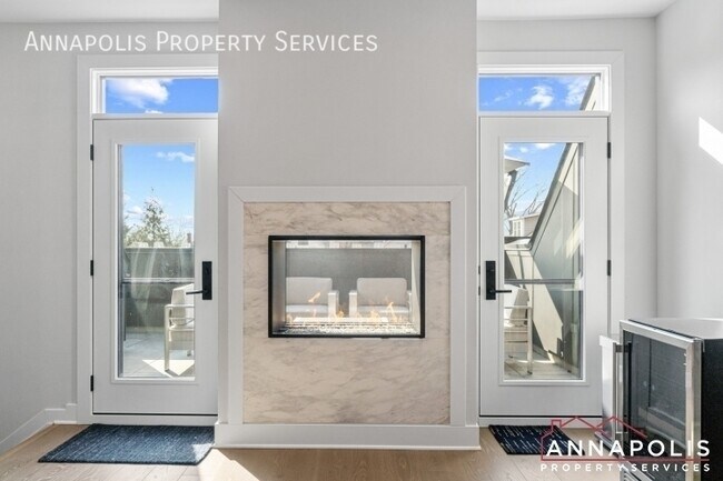 Building Photo - 285 West St