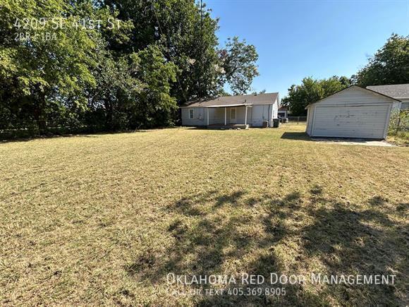 Building Photo - 4209 SE 41st St