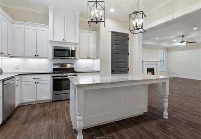 Building Photo - 4002 Heru Ct