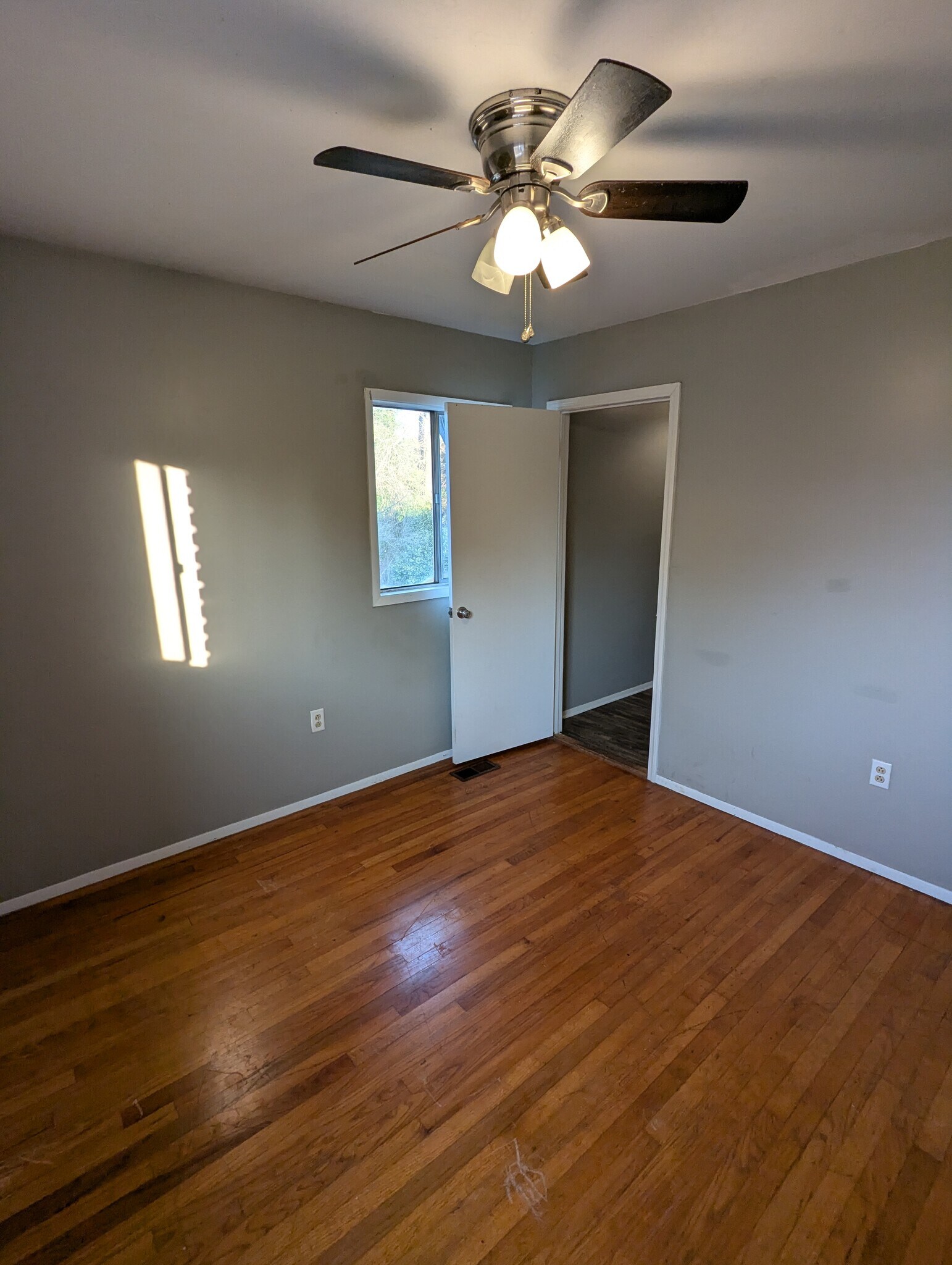 Building Photo - 155 Cone Dr