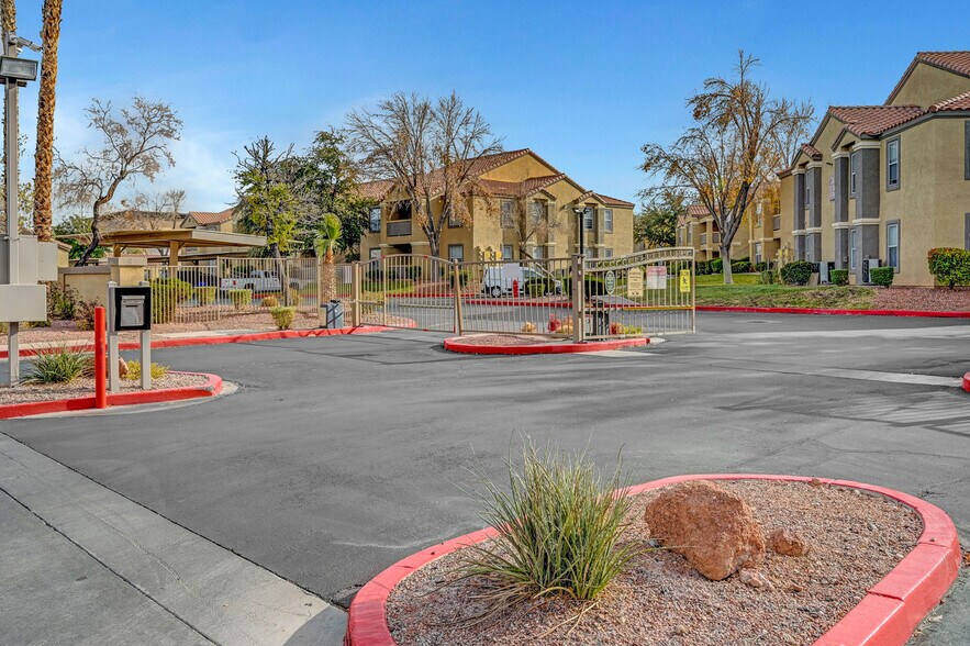 Building Photo - 2300 E Silverado Ranch Blvd