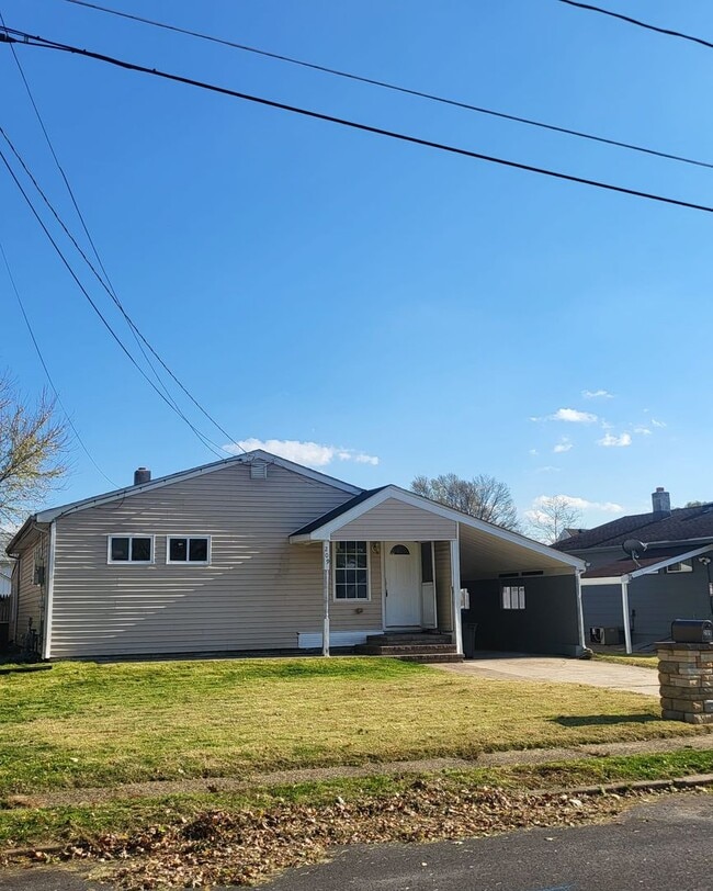 Building Photo - 3 bed 1 bath
