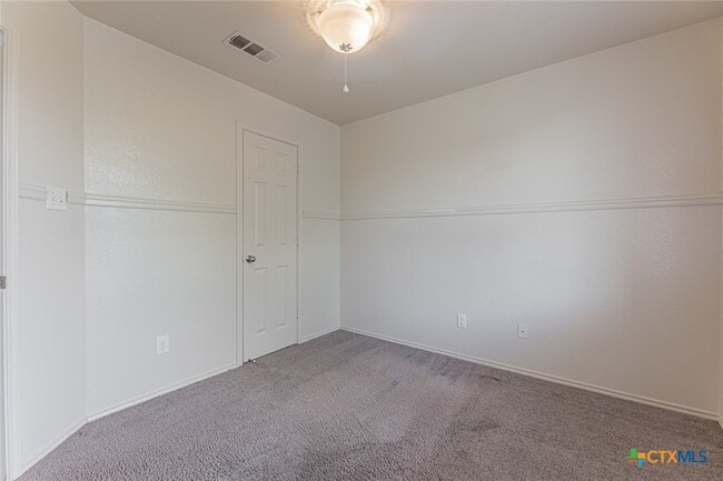 Building Photo - 2406 Waterfall Dr