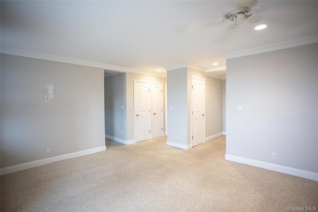 Building Photo - 2 Richmond Rd