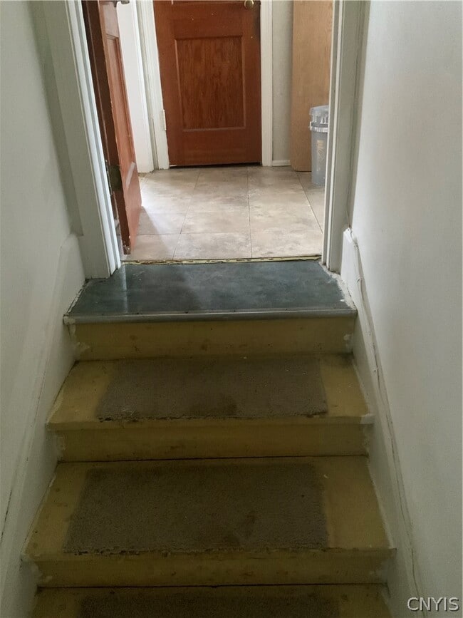 Building Photo - 214 1st N St