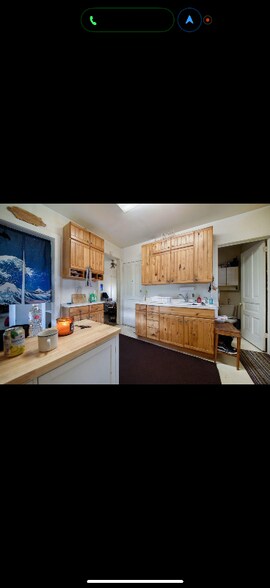 Building Photo - 608 W Kalamazoo Ave