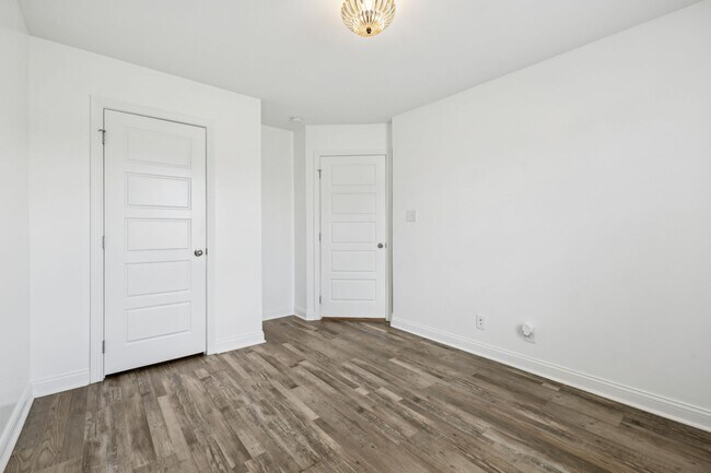 Building Photo - 219 Dugger Dr
