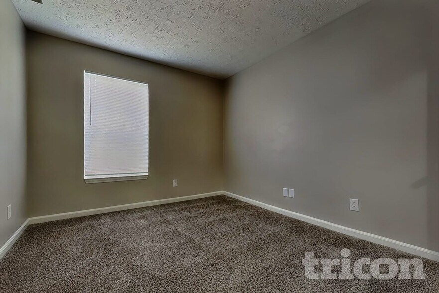 Building Photo - 6536 Frankenberger Dr