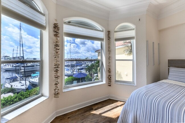 Building Photo - Luxury Turnkey Seasonal Rental – Prosperity Point at Burnt Store Marina