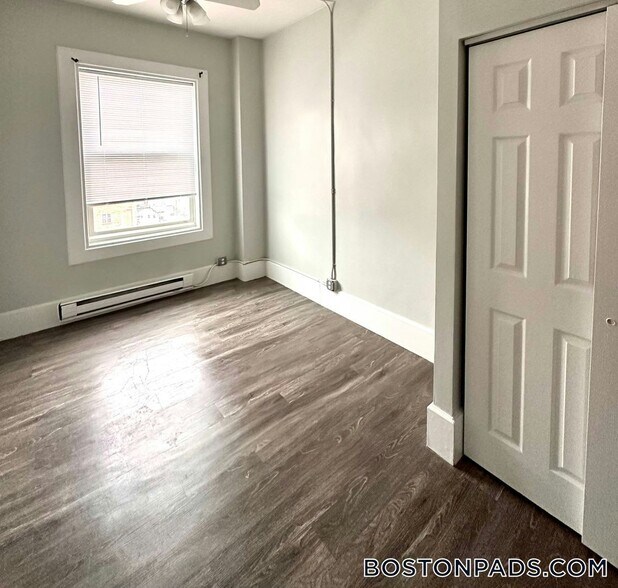 Building Photo - 50 Franklin St