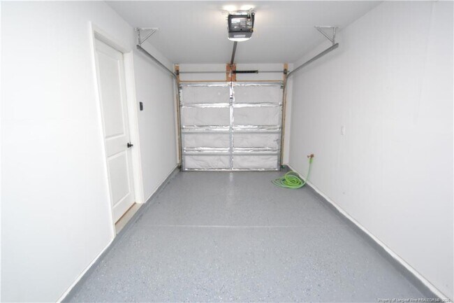Building Photo - 1006 Romeria Dr