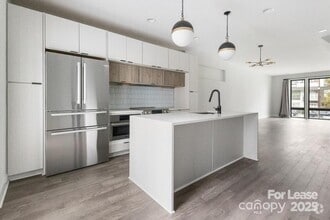 Building Photo - 1212 Minter Pl