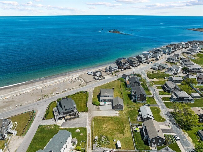Building Photo - 23 Oceanside Dr