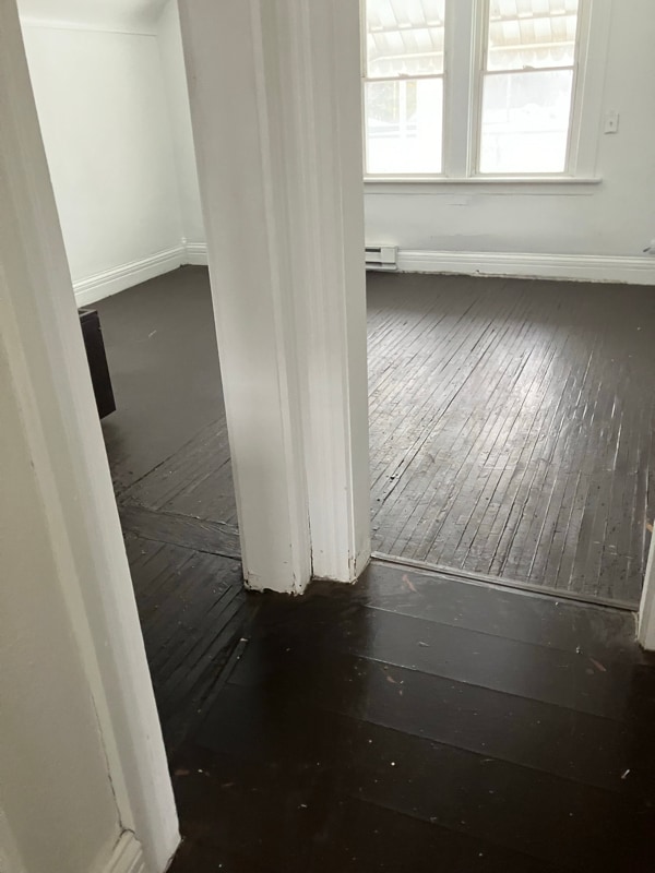 Building Photo - 1614 Oak St