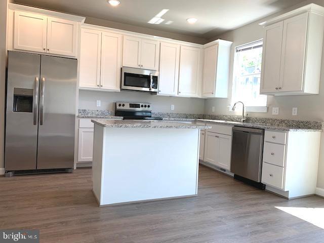 Building Photo - 75 Andrews Pl