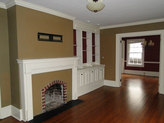 Building Photo - Great Home close to Downtown