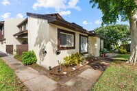 Building Photo - 5312 Bosque Ln