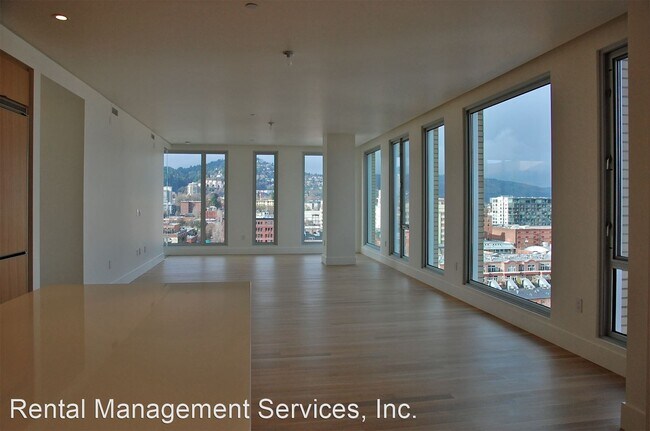 Building Photo - 2 br, 2 bath House - 937 NW Glisan #1230