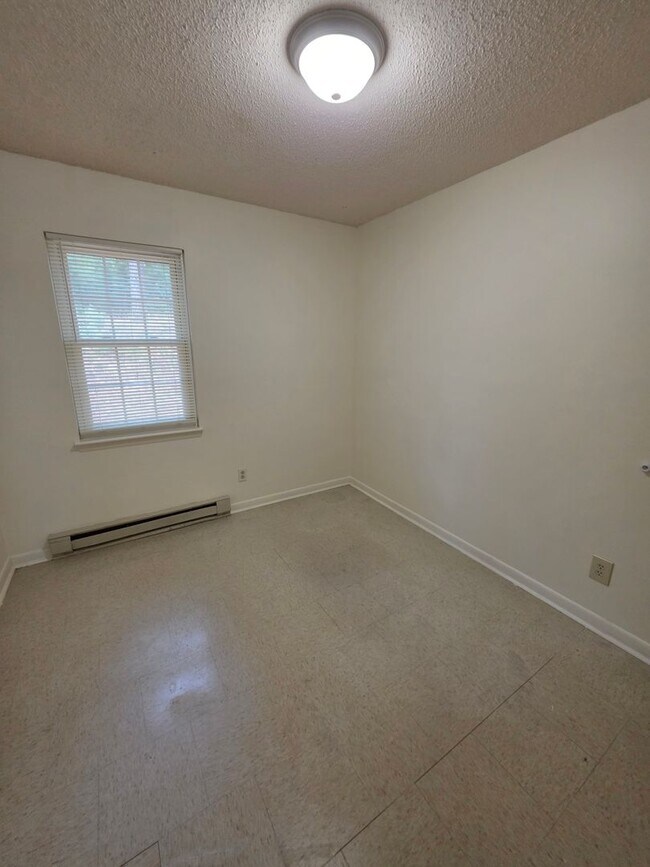 Building Photo - 3119 Bowers Ave