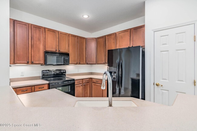 Building Photo - 208 Tin Roof Ave