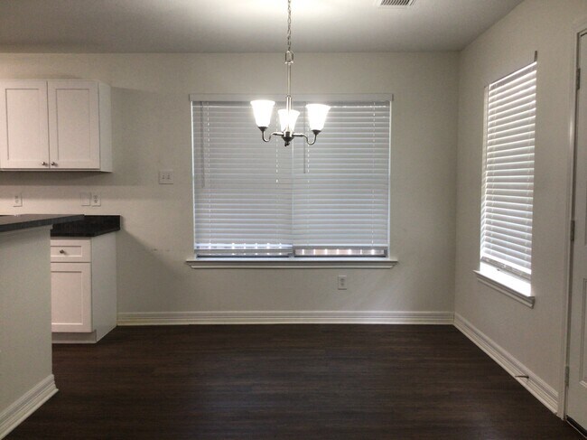 Building Photo - 16303 Mango Ridge Ct