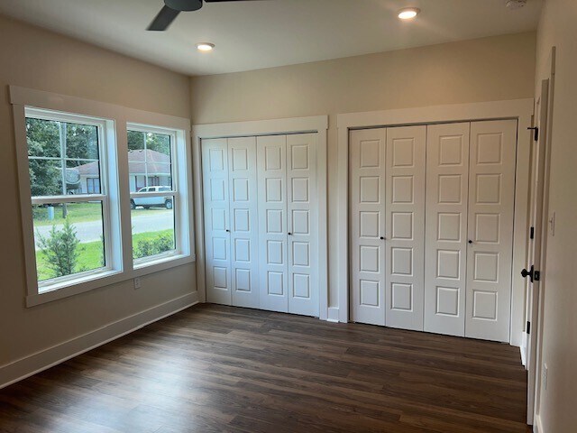 Building Photo - 210 S Trammell St