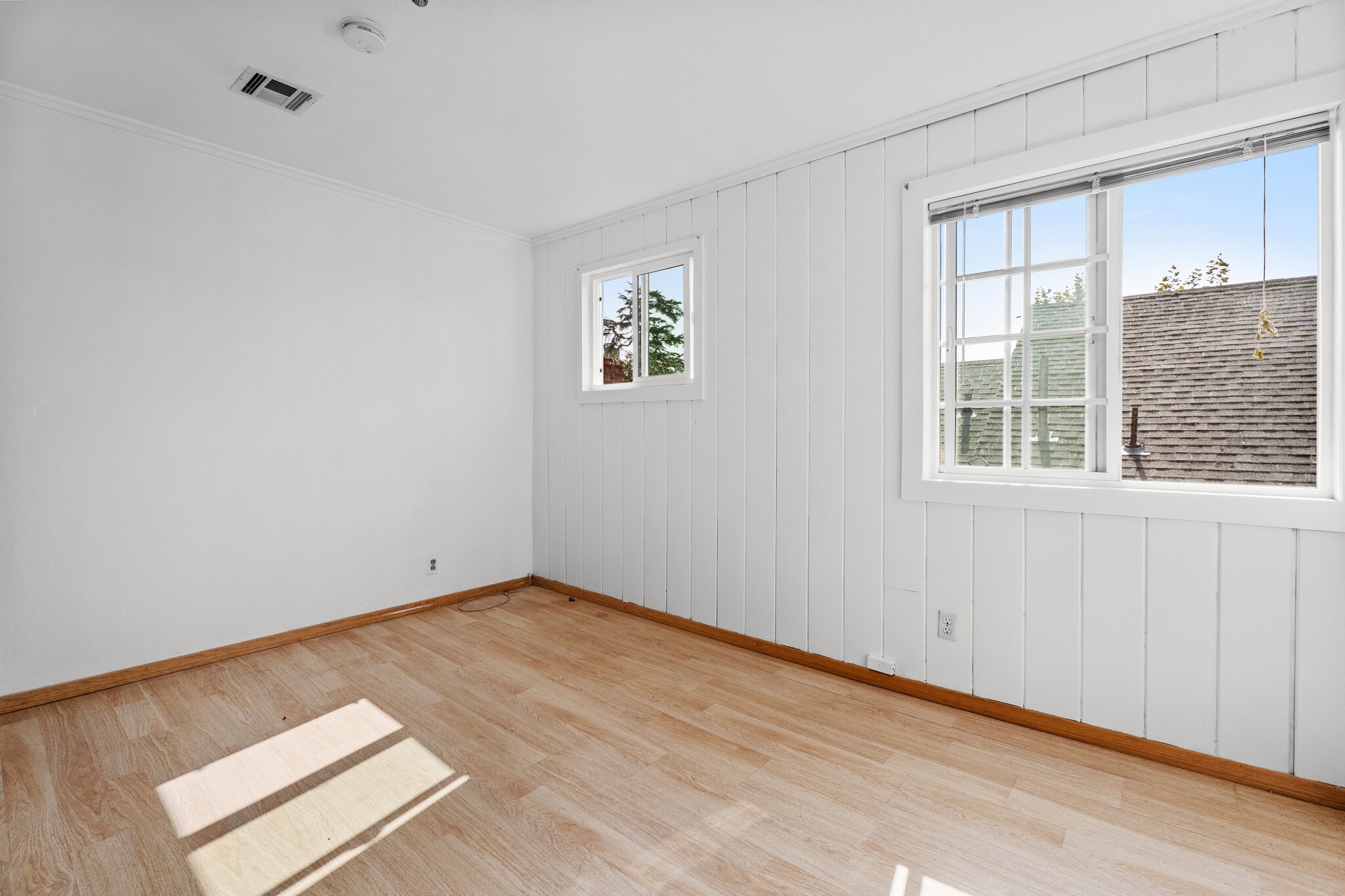 Building Photo - 1635 McCollum St