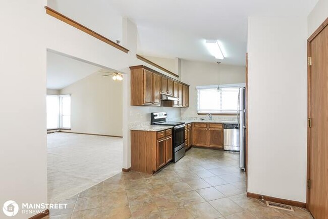 Building Photo - 1214 Spartina Dr, Florissant, MO 63031