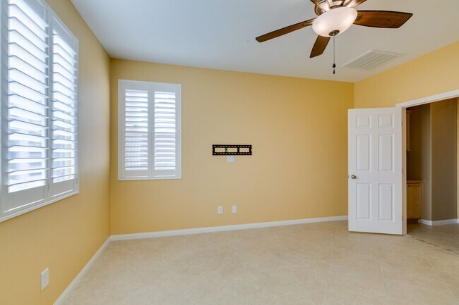 Building Photo - Beautiful Single-Story, 3 Bedroom Home on a Premium Corner Lot in NW!