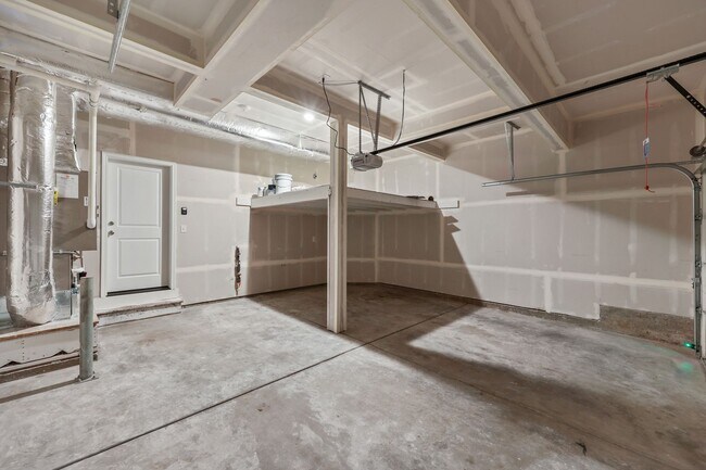 Building Photo - Like-New Tumwater Hill Home with A/C - 3 beds, 2.5 baths