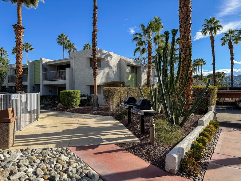 Building Photo - 3155 E Ramon Rd