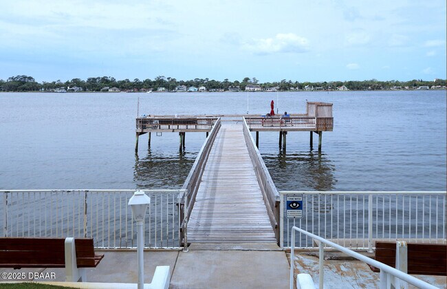 Building Photo - 2711 N Halifax Ave