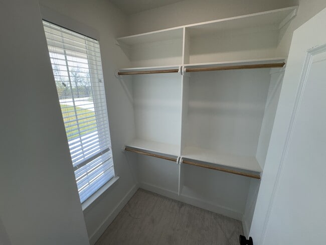 Building Photo - 4324 Cedar Creek Rd