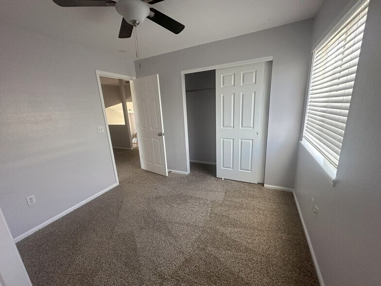 Building Photo - 22272 E Navarro Pl