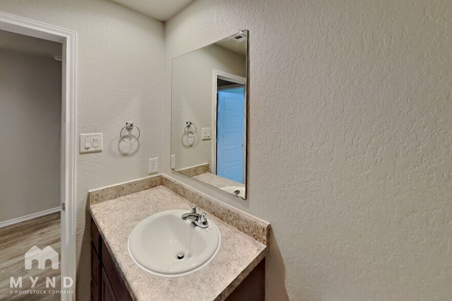 Building Photo - 12920 Cicely Ct