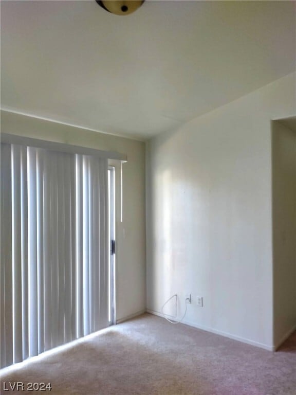 Building Photo - 4856 Minturn Ave