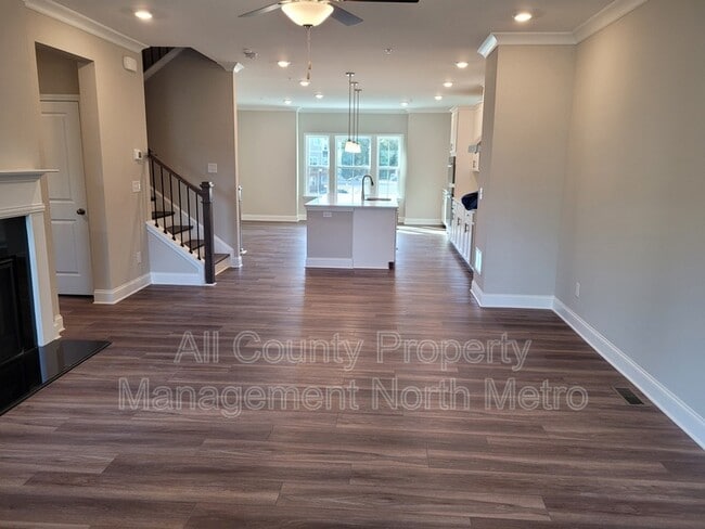 Building Photo - 2612 Blackburn Ct SE