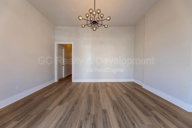 Building Photo - 4241 S Calumet Ave