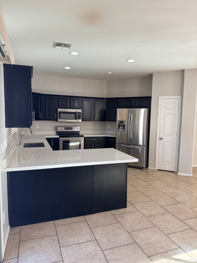 Building Photo - 8712 W Hammond Ln