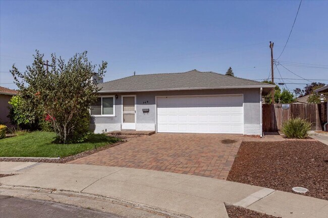 Primary Photo - Great Sunnyvale Home