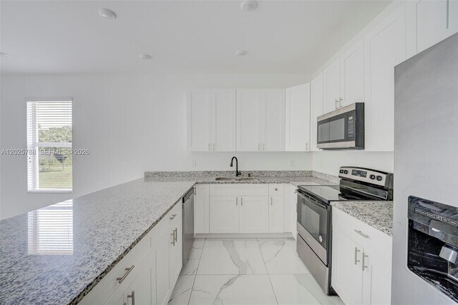 Building Photo - 3306 56th St W