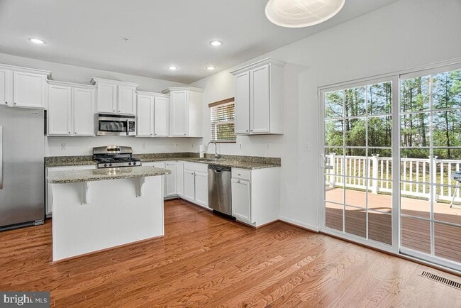 Building Photo - 11777 Sunningdale Pl