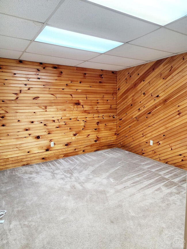 Building Photo - 285 Gridley Rd