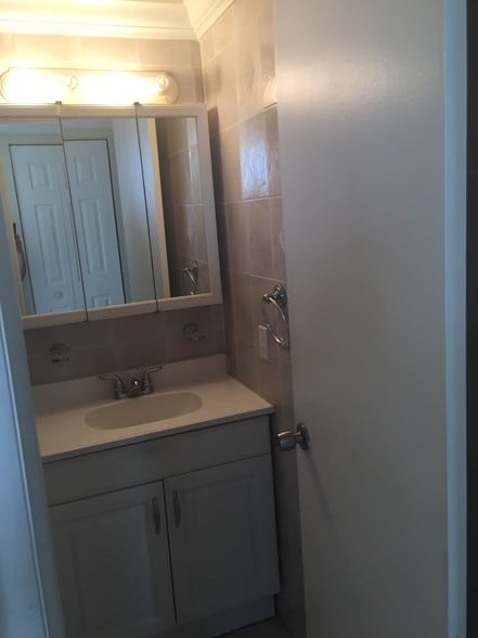 Building Photo - 9431 SW 4th St