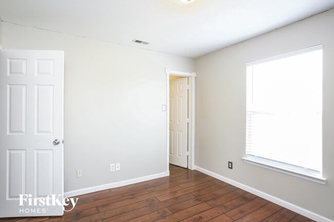 Building Photo - 10297 Haag Rd