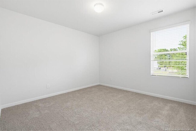 Building Photo - 594 Melbourne Dr