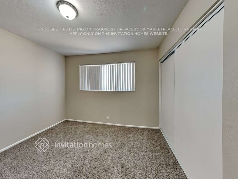 Building Photo - 12449 N 29th Dr