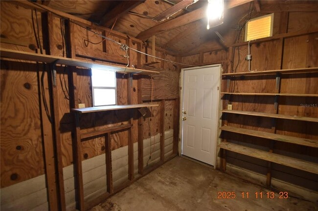 Building Photo - 205 Garland Ave