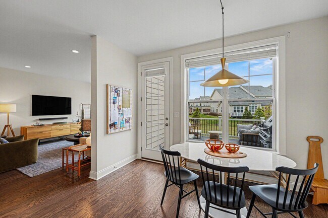 Building Photo - 3212 Brackley Dr