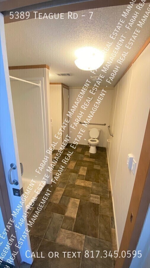 Building Photo - 5389 Teague Rd